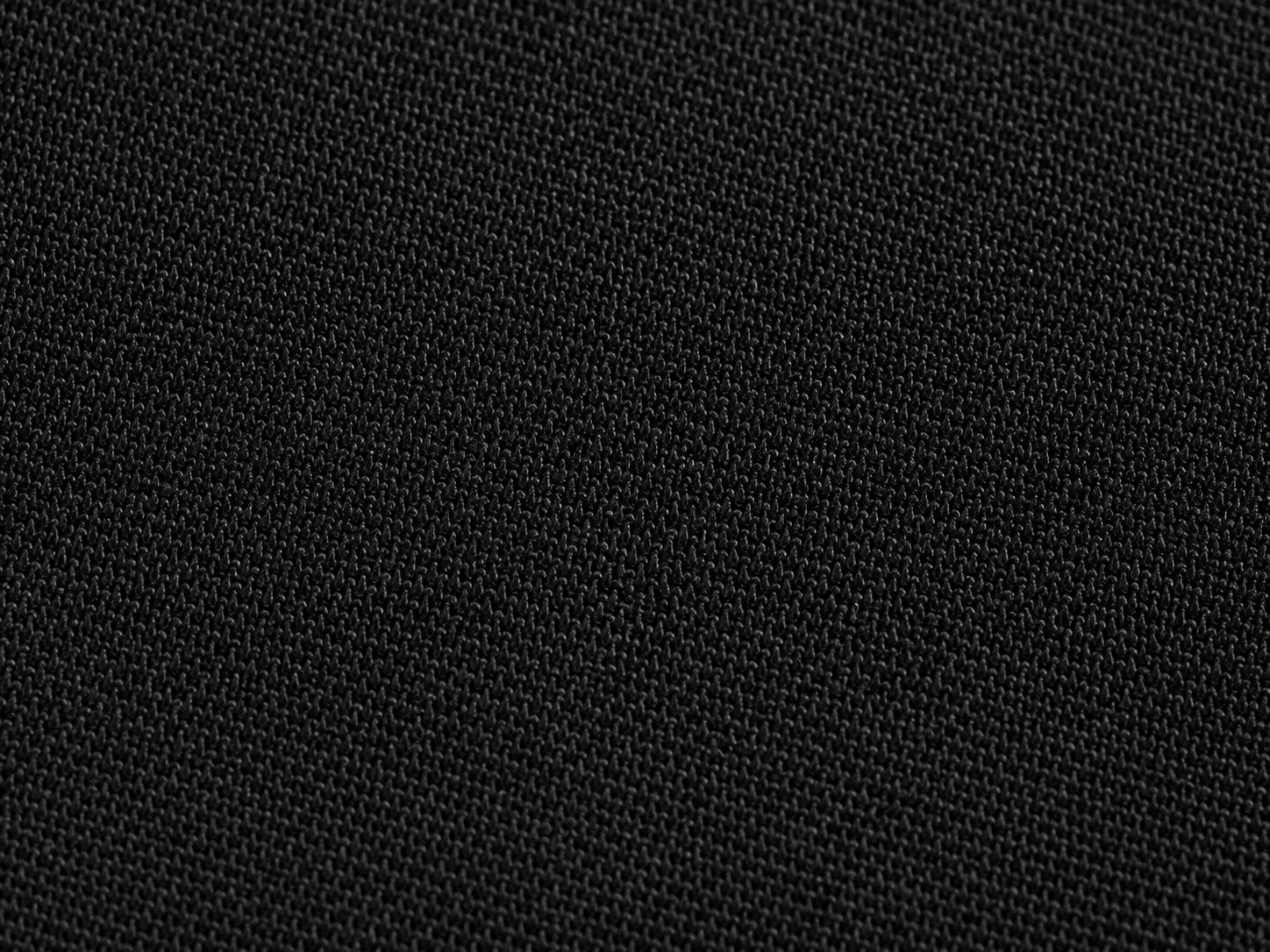 Unfoldr Black — Clean Evening Essential