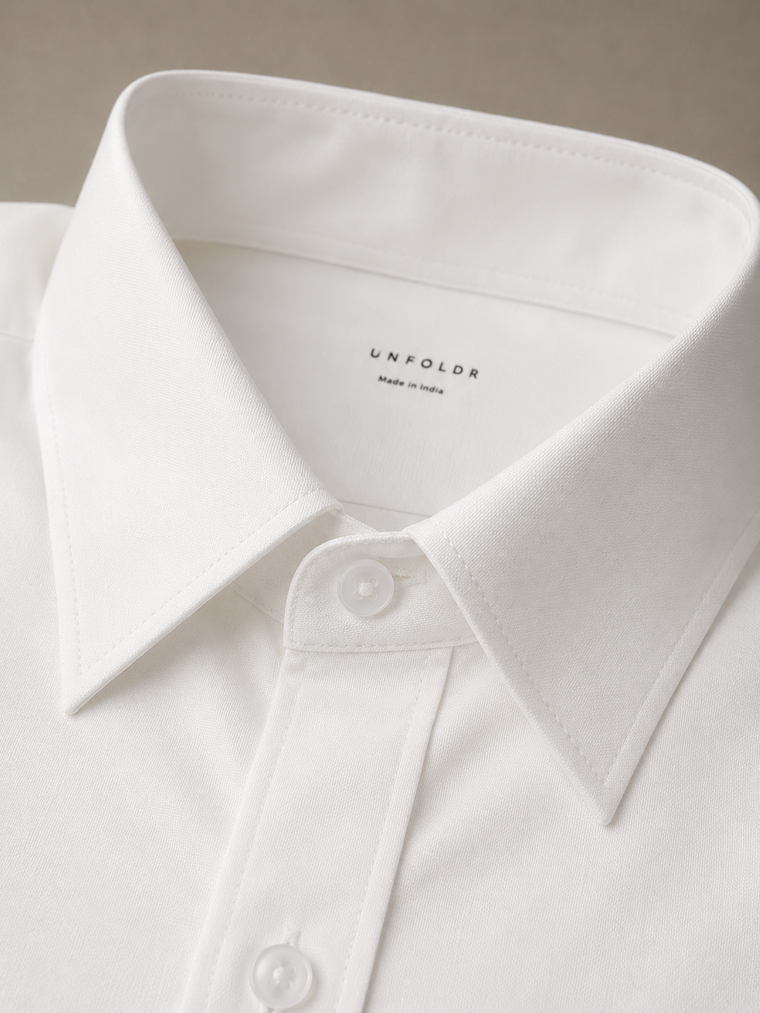 Unfoldr White — The Everyday White Shirt