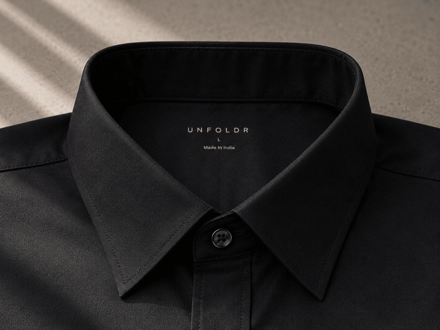 Unfoldr Black — Clean Evening Essential - Unfoldr