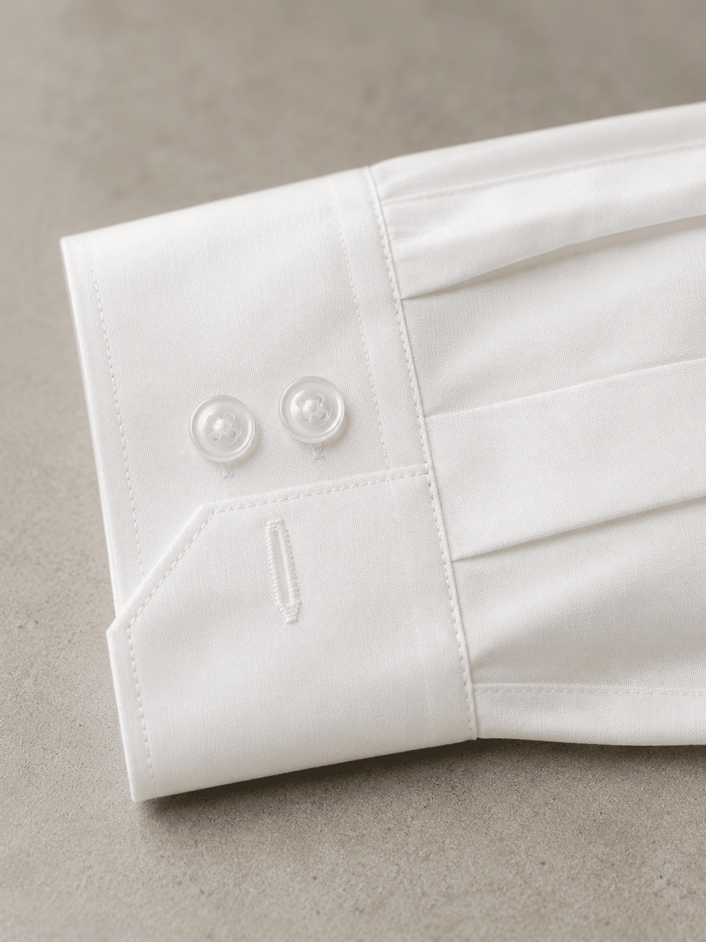 Unfoldr White — The Everyday White Shirt - Unfoldr