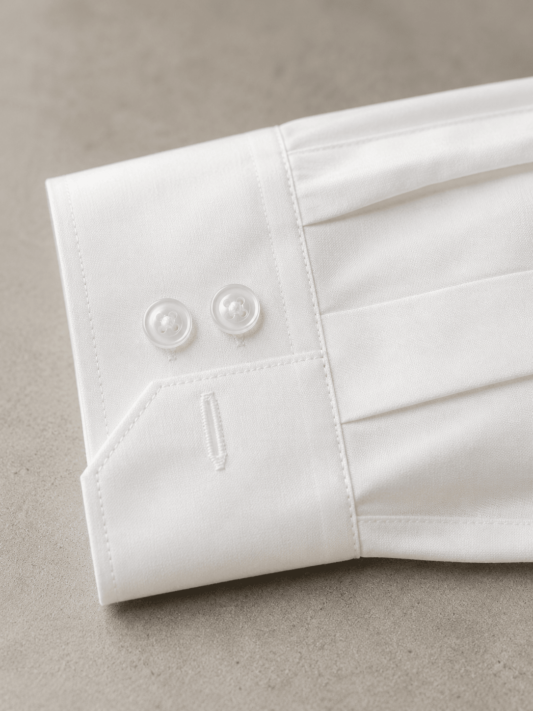 Unfoldr White — The Everyday White Shirt - Unfoldr